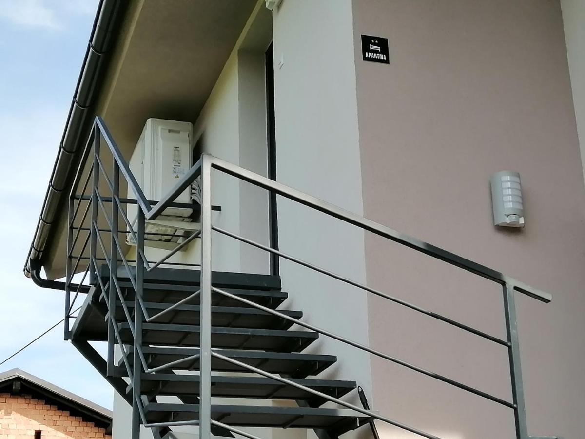 Apartments Rosemary Ljubljana & Free Parking 外观 照片